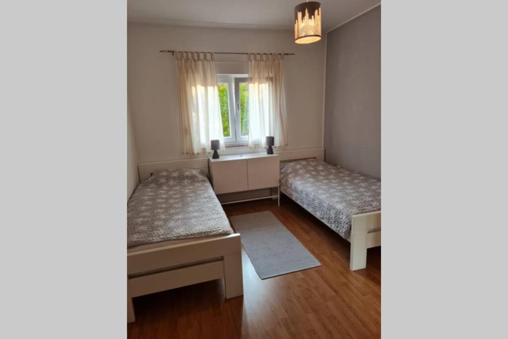 Apartment Zorika Near The Beach PUY 외부 사진